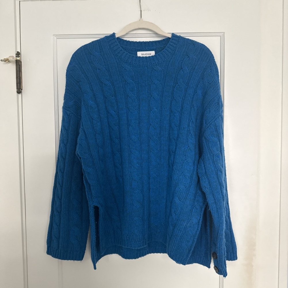 Naadam cable-knit wool & cashmere sweater in royal blue